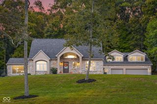 4872 S Poplar Drive, Columbus, IN 47201