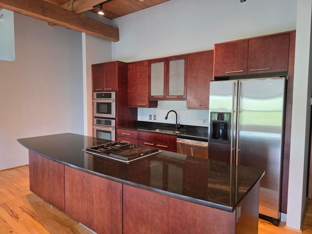 448 W Nationwide Boulevard, 421, Columbus, OH 43215