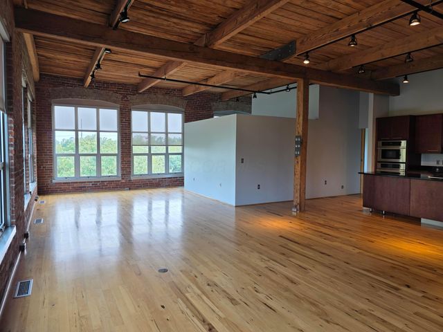 448 W Nationwide Boulevard, 421, Columbus, OH 43215