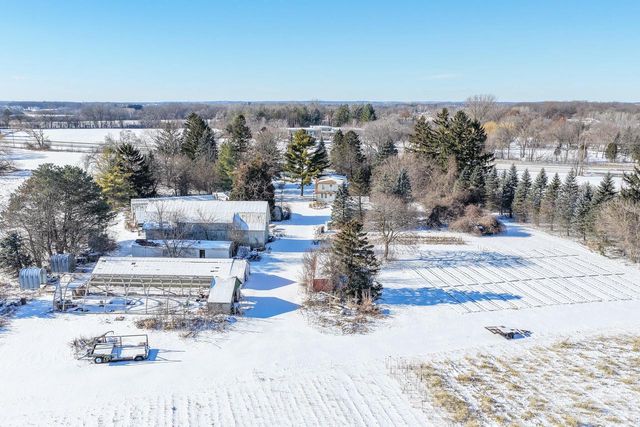 10525 W Loomis ROAD, Franklin, WI 53132