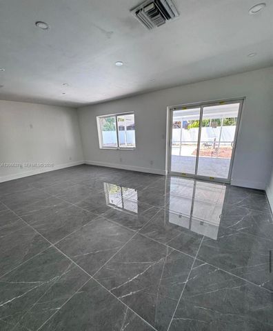 9934 SW 195th Street, Cutler Bay, FL 33157