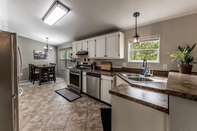 1220 Fm 222 Loop N, Coldspring, TX 77331