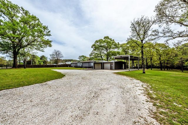1220 Fm 222 Loop N, Coldspring, TX 77331
