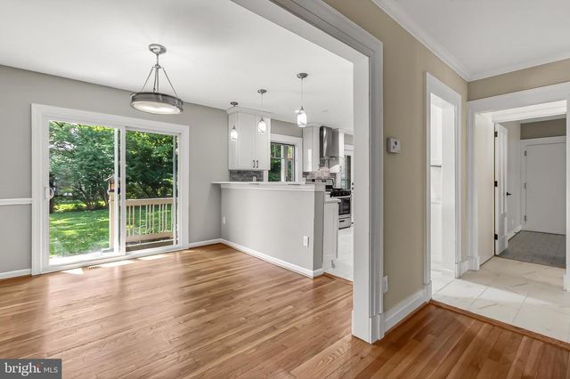 9715 DE PAUL DR, Bethesda, MD 20817