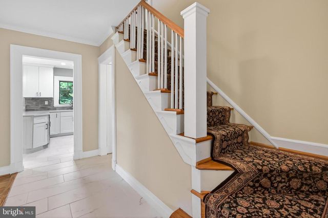 9715 DE PAUL DR, Bethesda, MD 20817