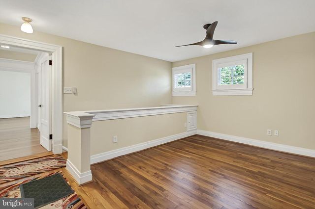 9715 DE PAUL DR, Bethesda, MD 20817