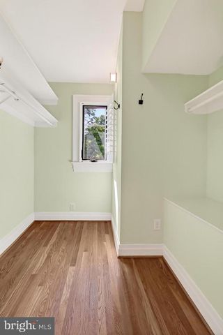 9715 DE PAUL DR, Bethesda, MD 20817