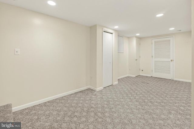 9715 DE PAUL DR, Bethesda, MD 20817