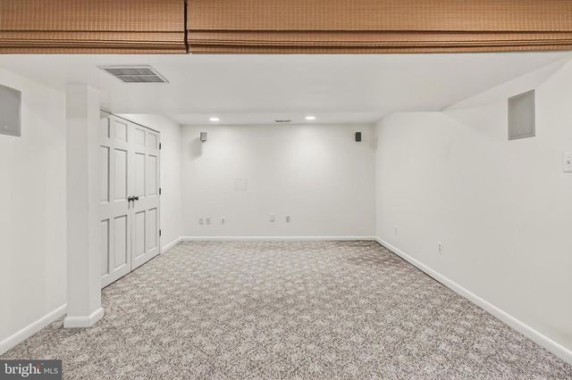 9715 DE PAUL DR, Bethesda, MD 20817