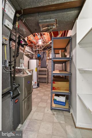 9715 DE PAUL DR, Bethesda, MD 20817