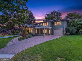 9715 DE PAUL DR, Bethesda, MD 20817