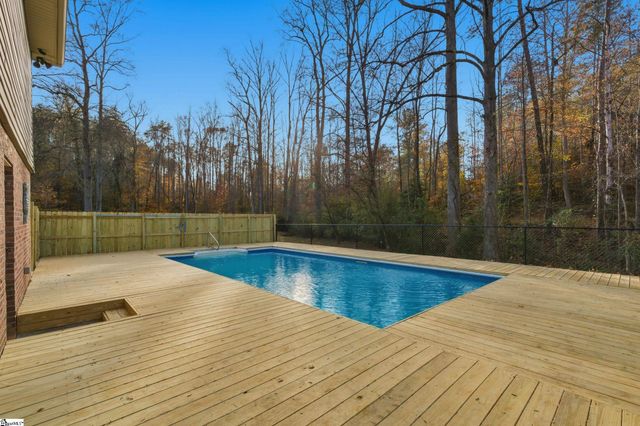 507 Hunts Bridge Road, Easley, SC 29640