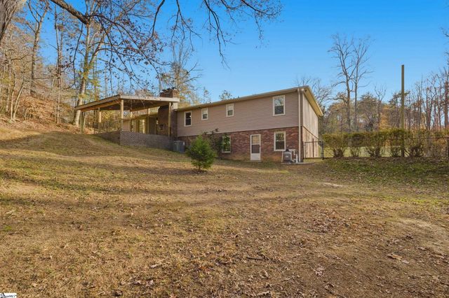 507 Hunts Bridge Road, Easley, SC 29640