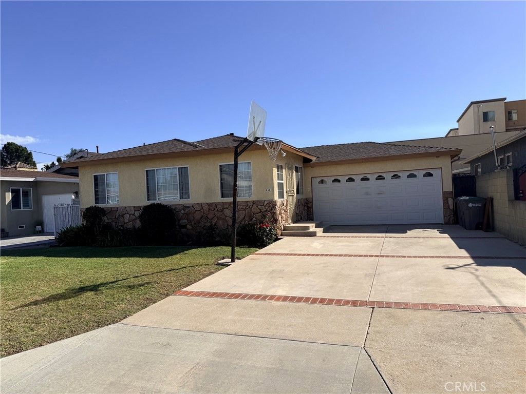 444 E Double Street, Carson, CA 90745 — exterior