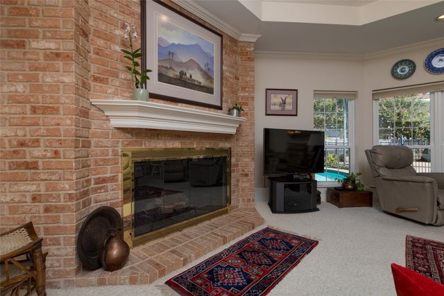 6516 Meadow Haven Drive, Fort Worth, TX 76132