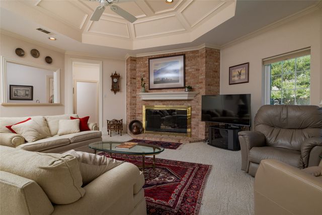 6516 Meadow Haven Drive, Fort Worth, TX 76132
