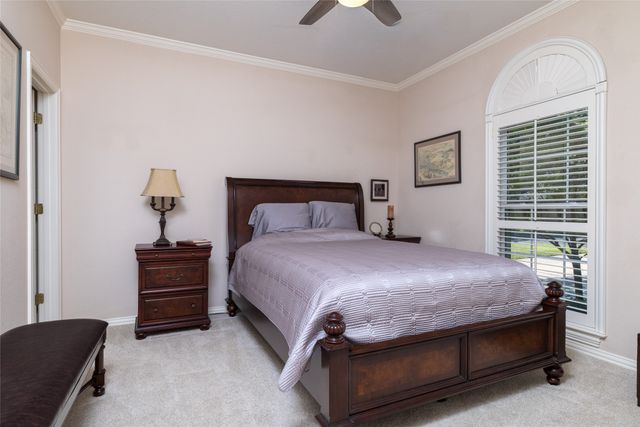 6516 Meadow Haven Drive, Fort Worth, TX 76132