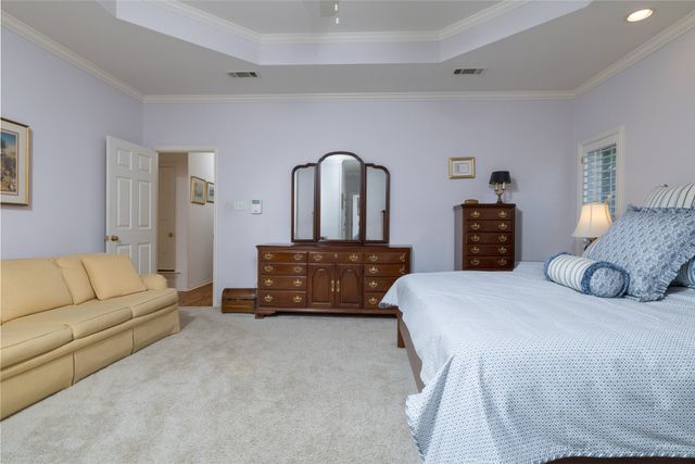 6516 Meadow Haven Drive, Fort Worth, TX 76132