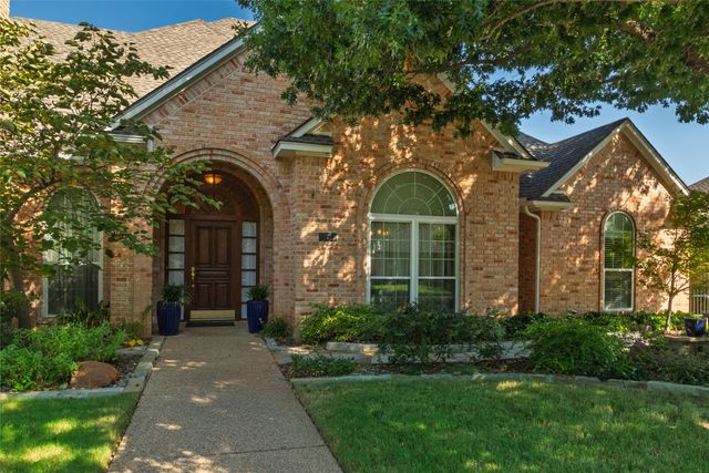 6516 Meadow Haven Drive, Fort Worth, TX 76132