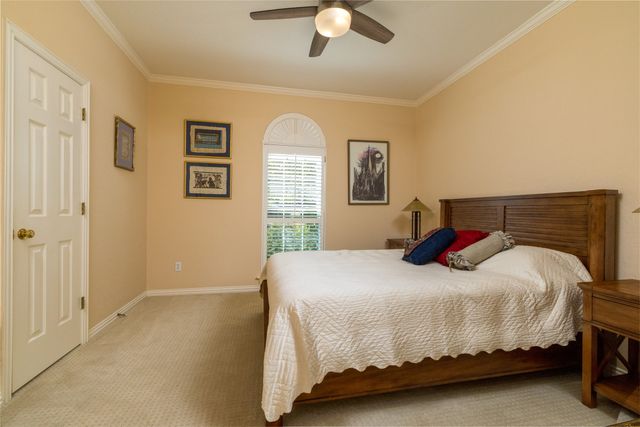 6516 Meadow Haven Drive, Fort Worth, TX 76132