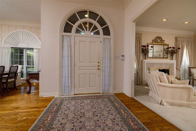 6516 Meadow Haven Drive, Fort Worth, TX 76132