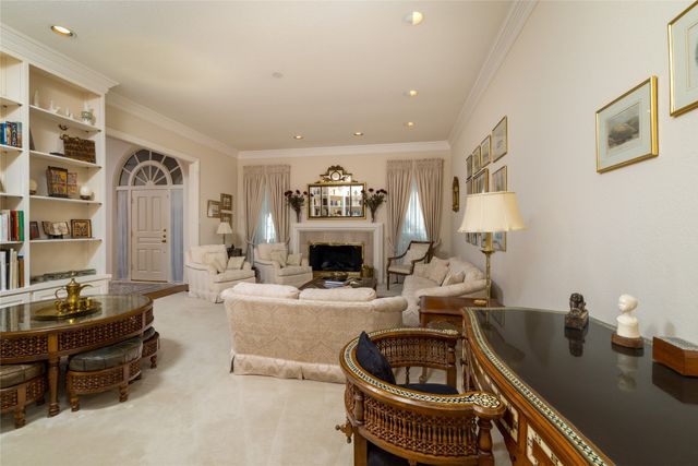 6516 Meadow Haven Drive, Fort Worth, TX 76132