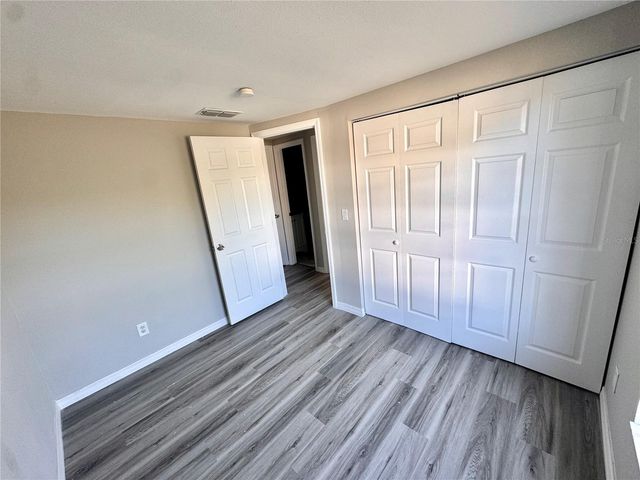 5928 13TH STREET COURT E, Bradenton, FL 34203