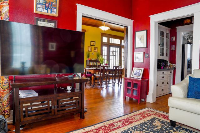 3016 Avenue O, Galveston, TX 77550