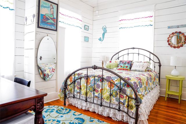 3016 Avenue O, Galveston, TX 77550
