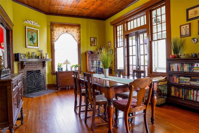 3016 Avenue O, Galveston, TX 77550