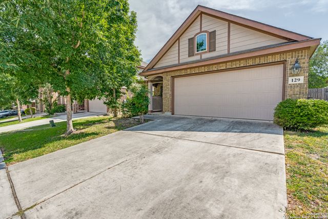 129 Buckskin Way, Cibolo, TX 78108