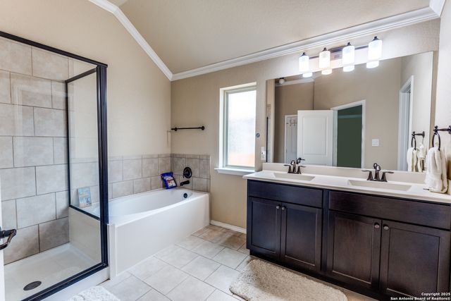 129 Buckskin Way, Cibolo, TX 78108