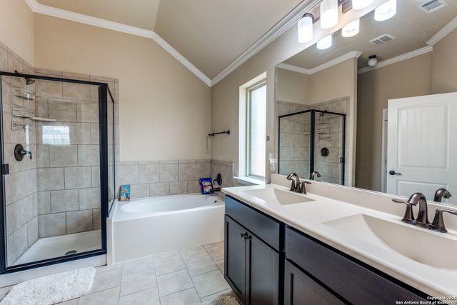 129 Buckskin Way, Cibolo, TX 78108