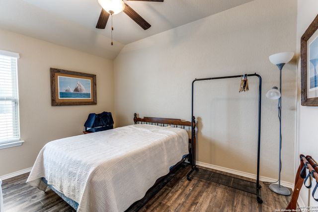 129 Buckskin Way, Cibolo, TX 78108