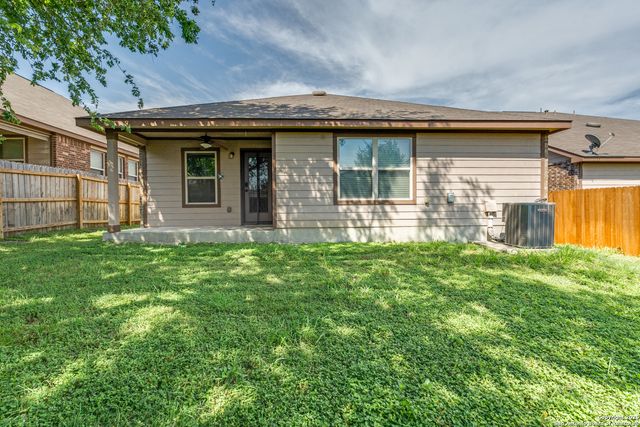 129 Buckskin Way, Cibolo, TX 78108
