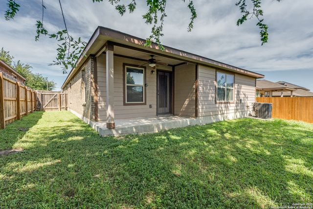 129 Buckskin Way, Cibolo, TX 78108