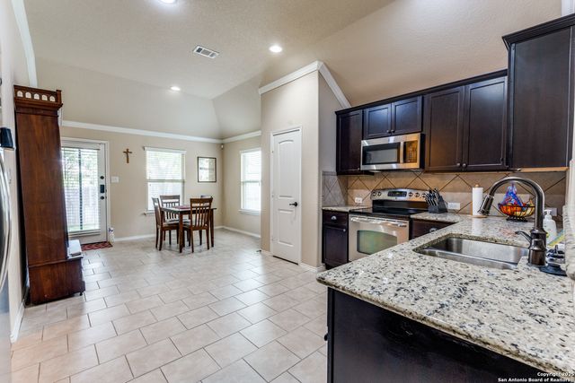 129 Buckskin Way, Cibolo, TX 78108