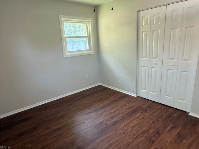 665 Raff CT, Virginia Beach, VA 23462