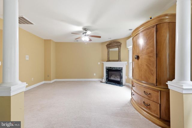9205 FOREST GREENS DR, Lorton, VA 22079