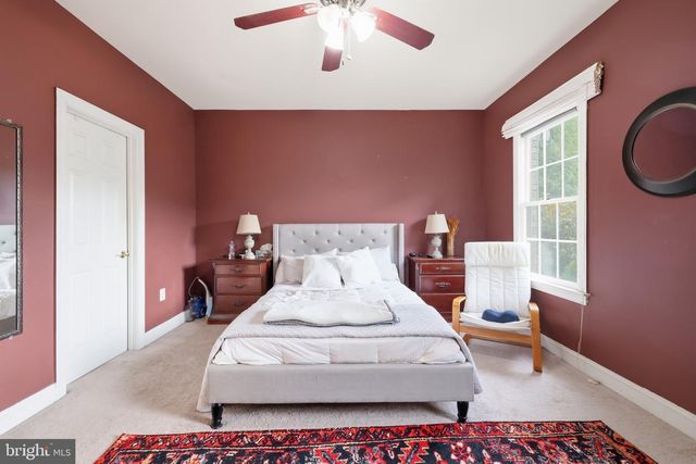 9205 FOREST GREENS DR, Lorton, VA 22079