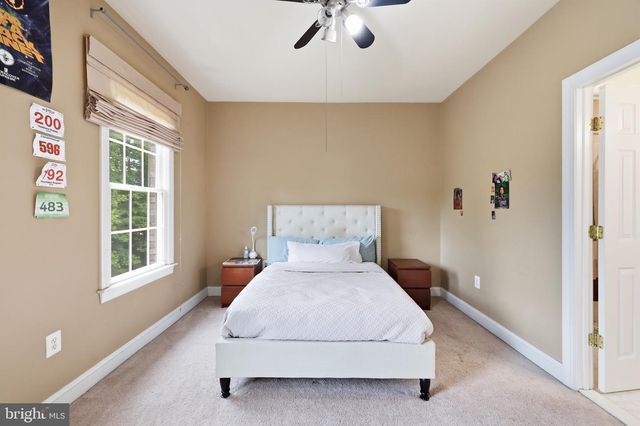 9205 FOREST GREENS DR, Lorton, VA 22079