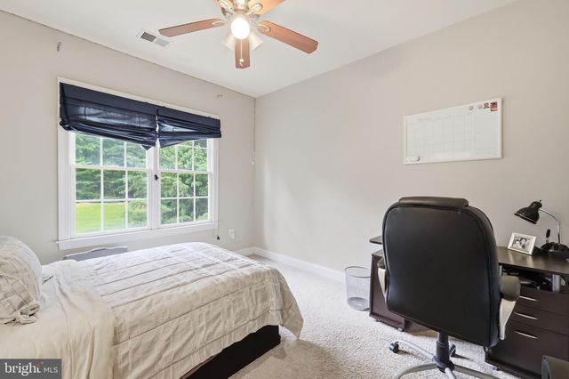 9205 FOREST GREENS DR, Lorton, VA 22079