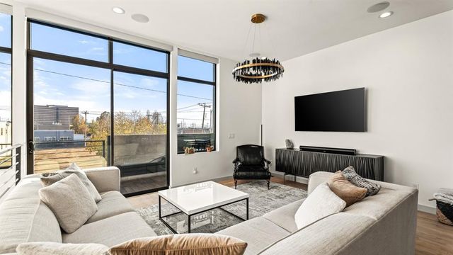 833 NW 6th Street, Oklahoma City, OK 73106