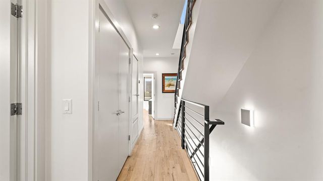 833 NW 6th Street, Oklahoma City, OK 73106