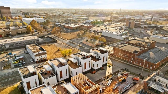 833 NW 6th Street, Oklahoma City, OK 73106