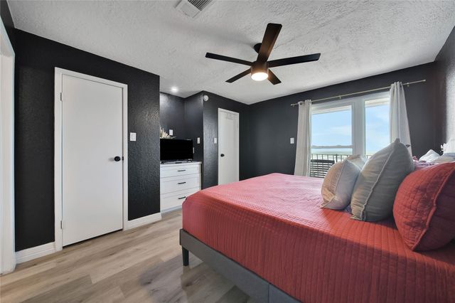 7600 Seawall Boulevard 206, Galveston, TX 77551