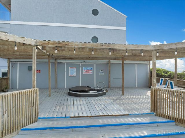 7600 Seawall Boulevard 206, Galveston, TX 77551