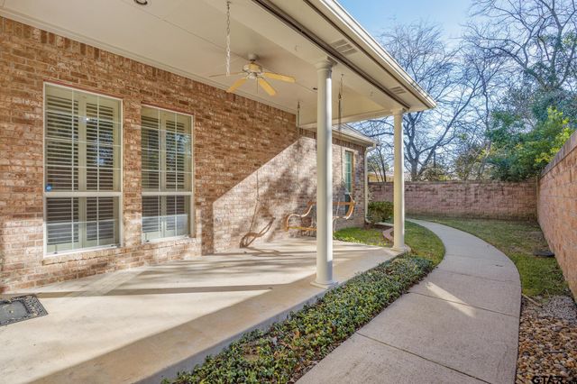 2431 Homestead Ln, Tyler, TX 75701