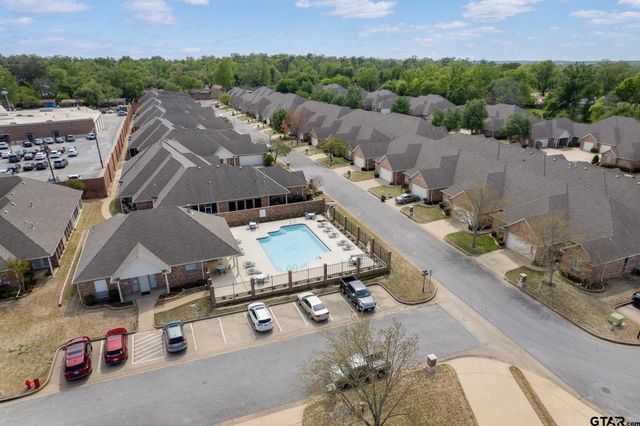 2431 Homestead Ln, Tyler, TX 75701