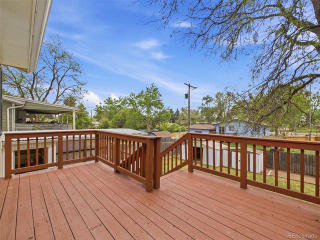 6950 W 62nd Place, Arvada, CO 80003